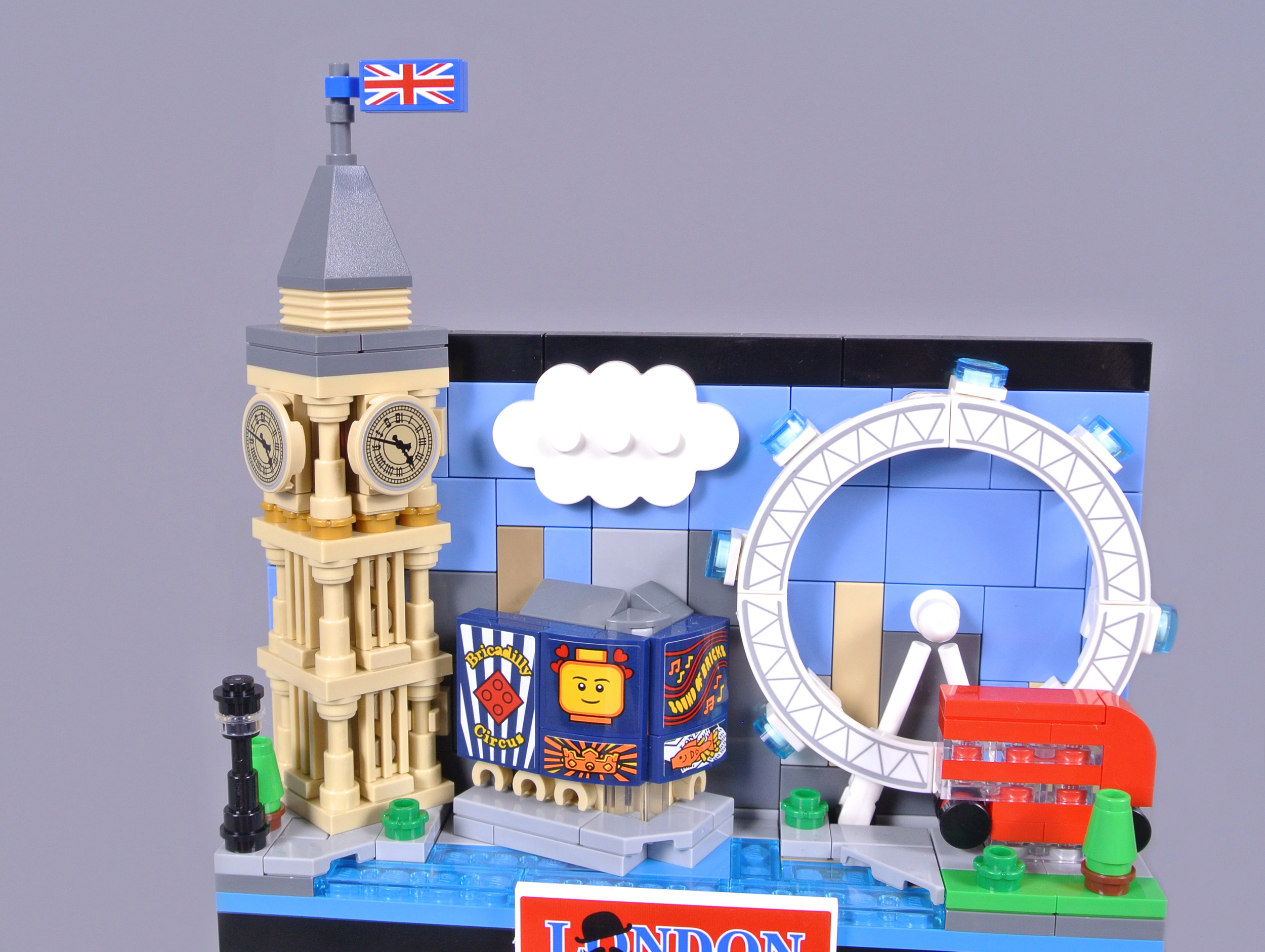 Lego piccadilly online